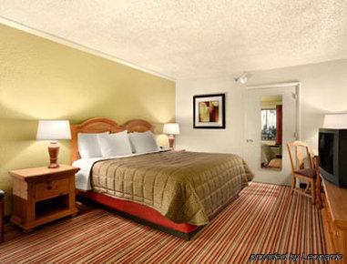 Dreams Hotel Mattoon
