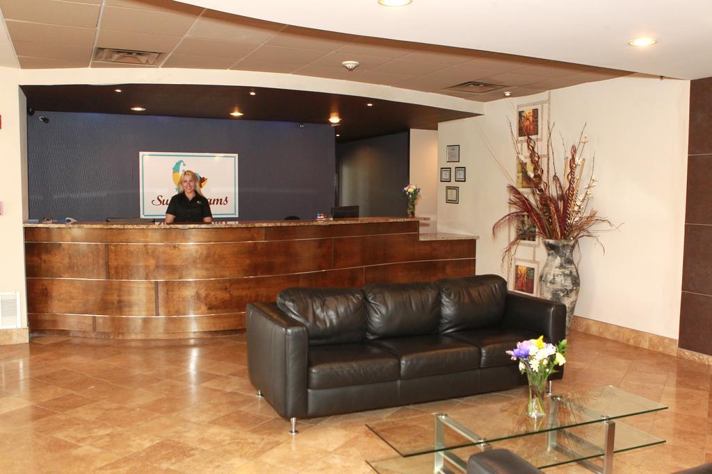 Hotel Dreams Mattoon