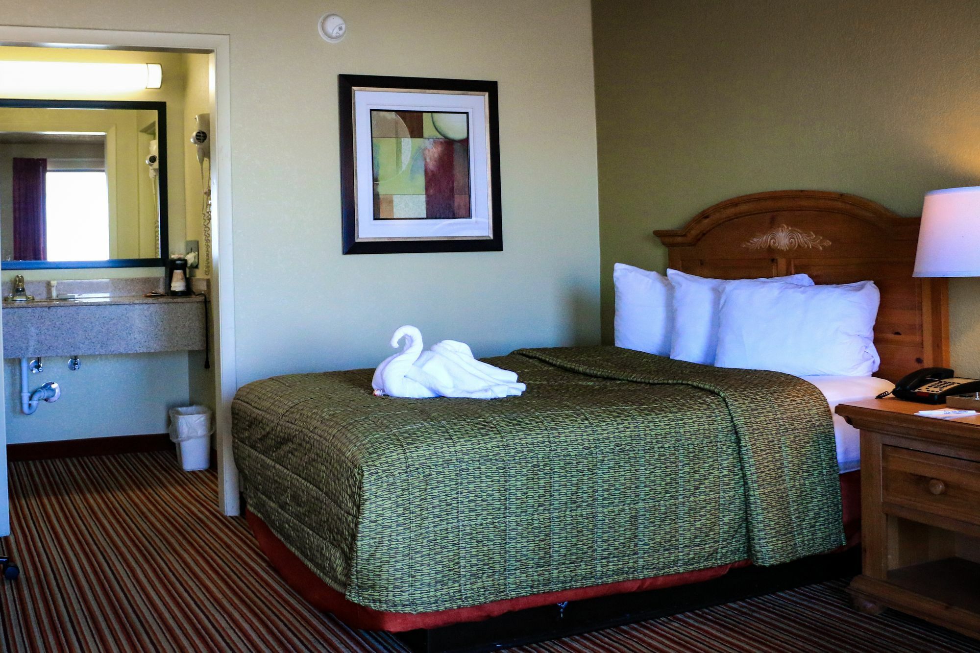 Hotel Dreams Mattoon